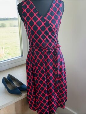 41 Hawthorn Red Navy Geometric Wrap Dress Sleeveless Fit & Flare Size Small
